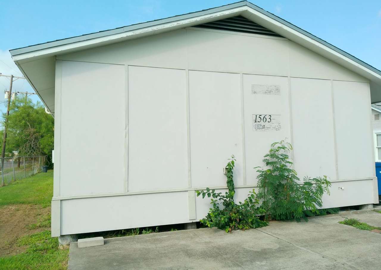 1563 18th St B - 2/Bed 1/Bath - $725/month