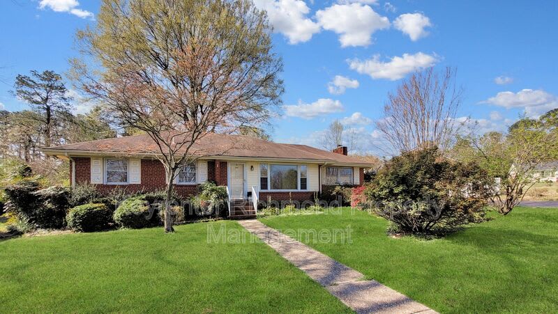 5411 Windingbrook Rd