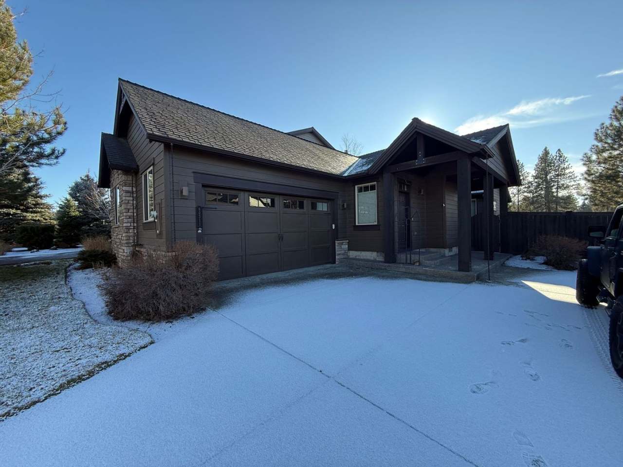 3 Bedroom, 2 Bathroom Single-Level Duplex in The Stonegate Community