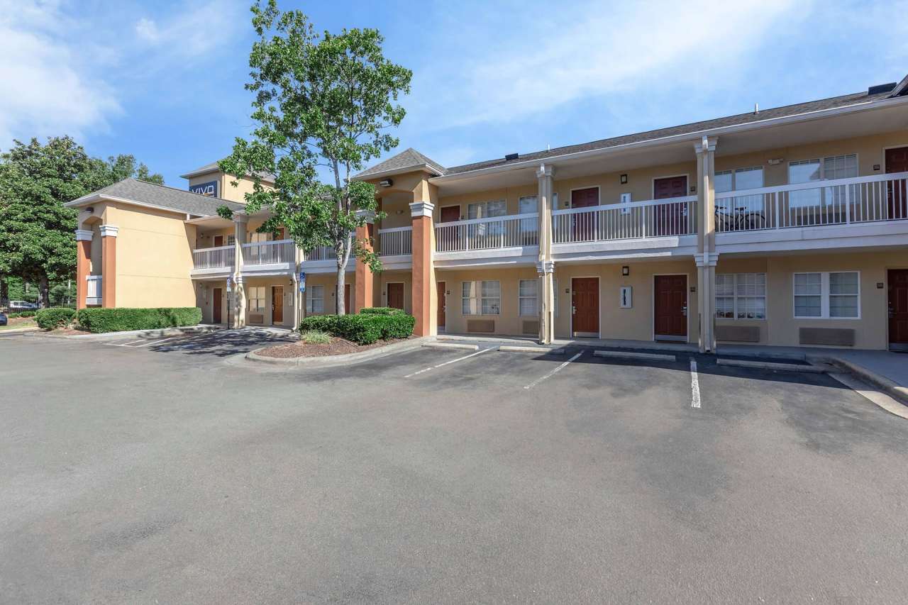 Vivo Living Forrest Hills