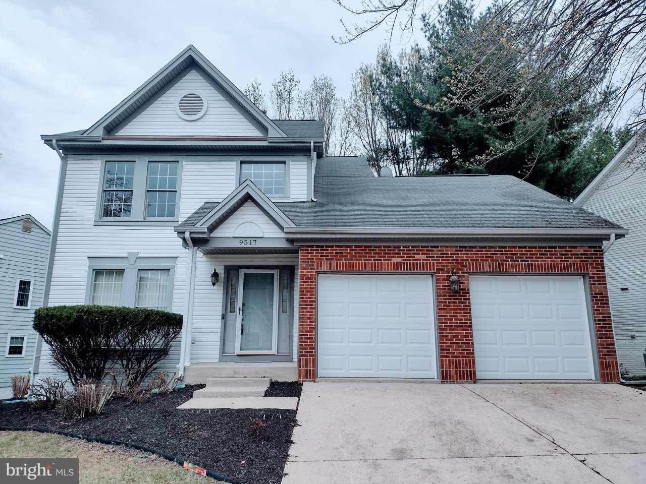 9517 MEADOWS FARM DRIVE