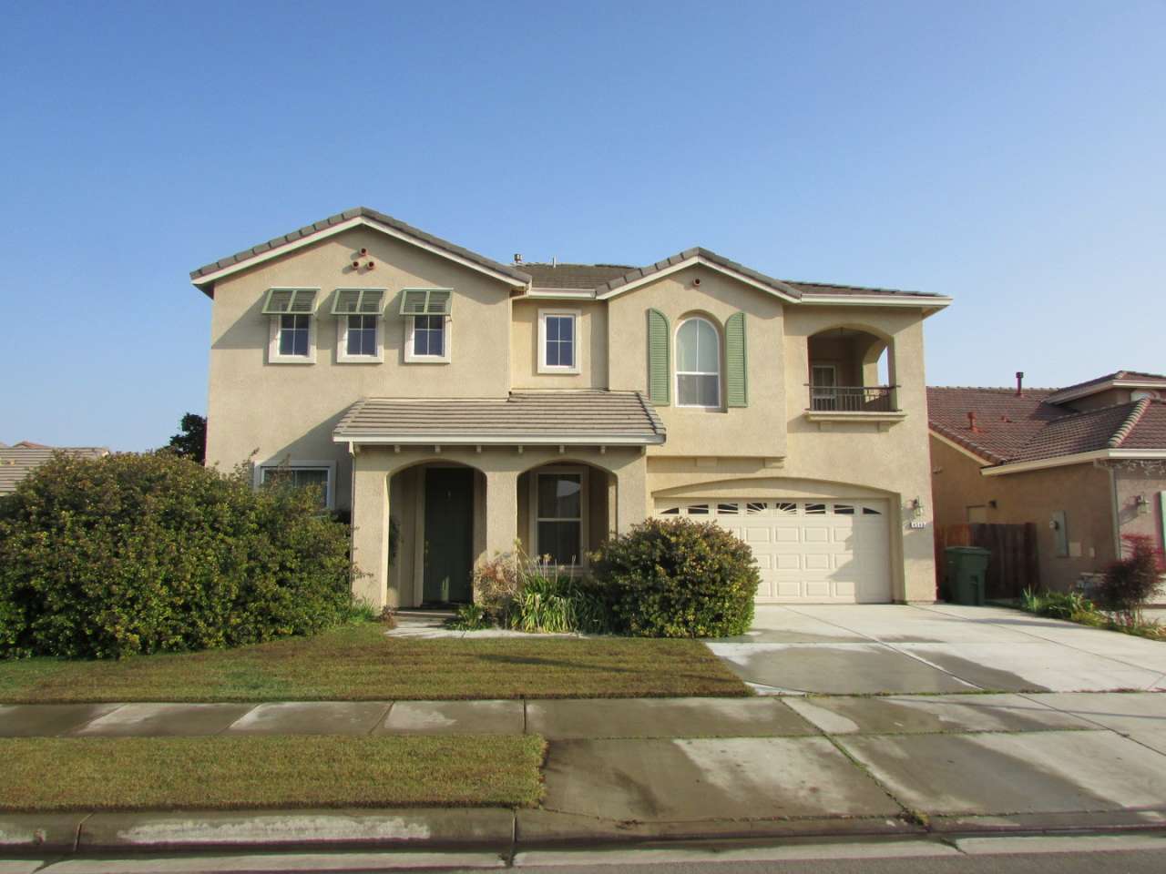 Large two story home in North Turlock