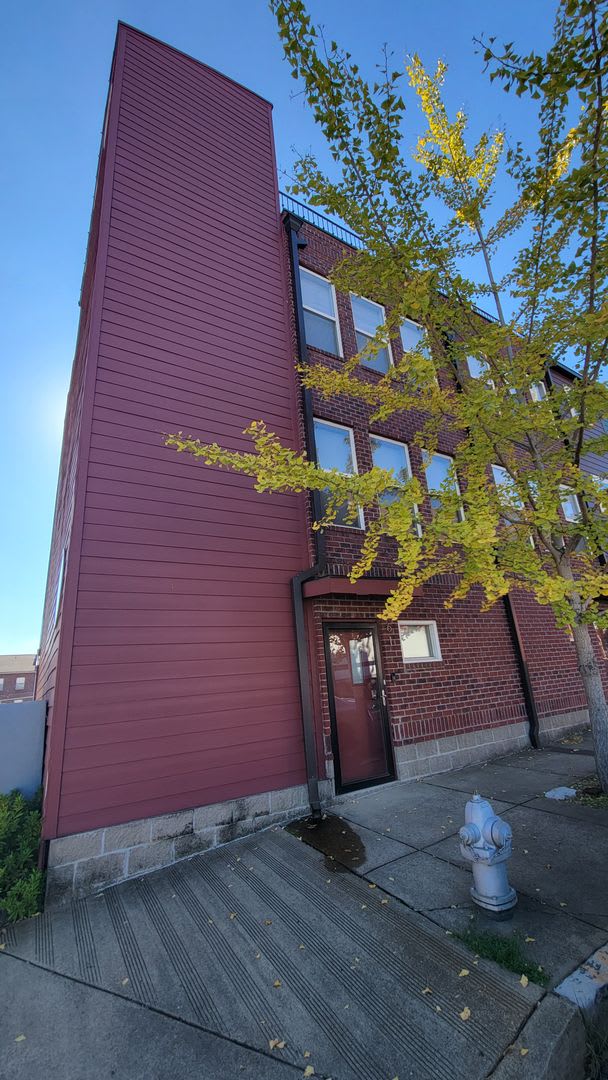 Absolutely adorable townhome in downtown Memphis