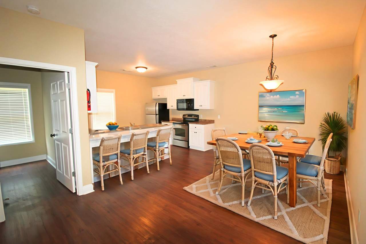 1213 Merchant Way - 202