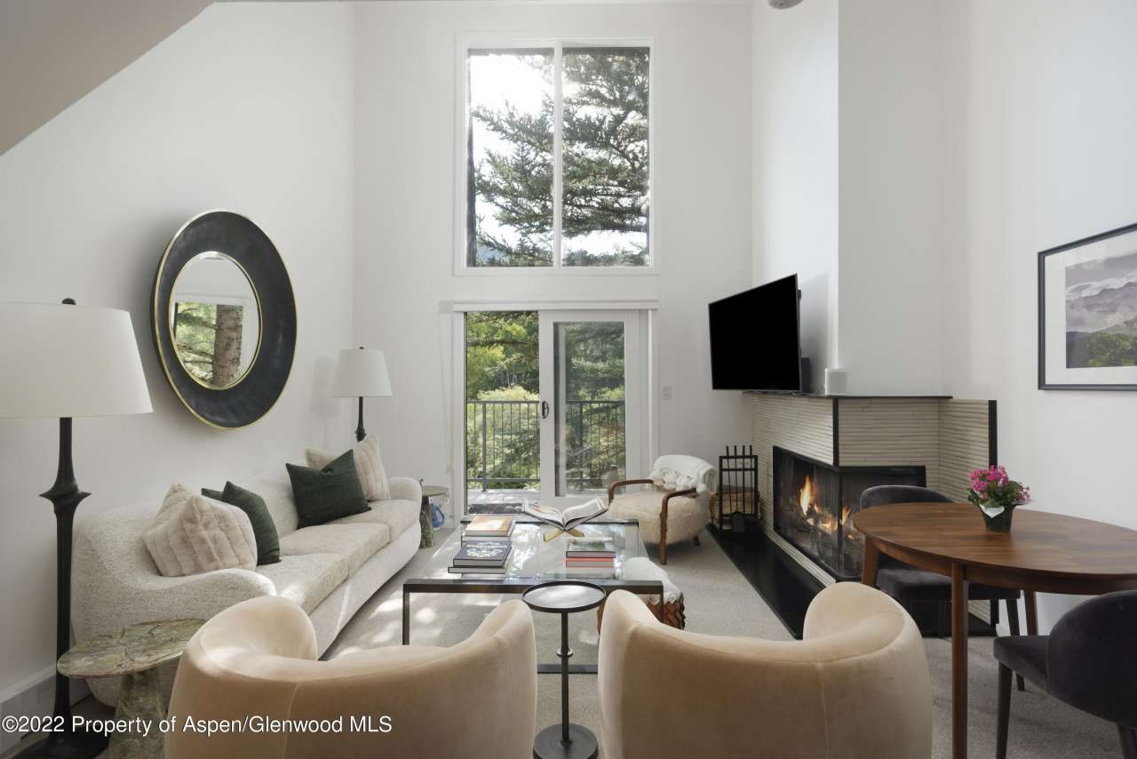 1050 Waters Ave. unit: 14