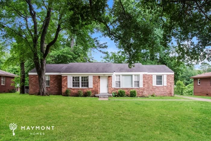 3704 Lakewood Drive Northwest