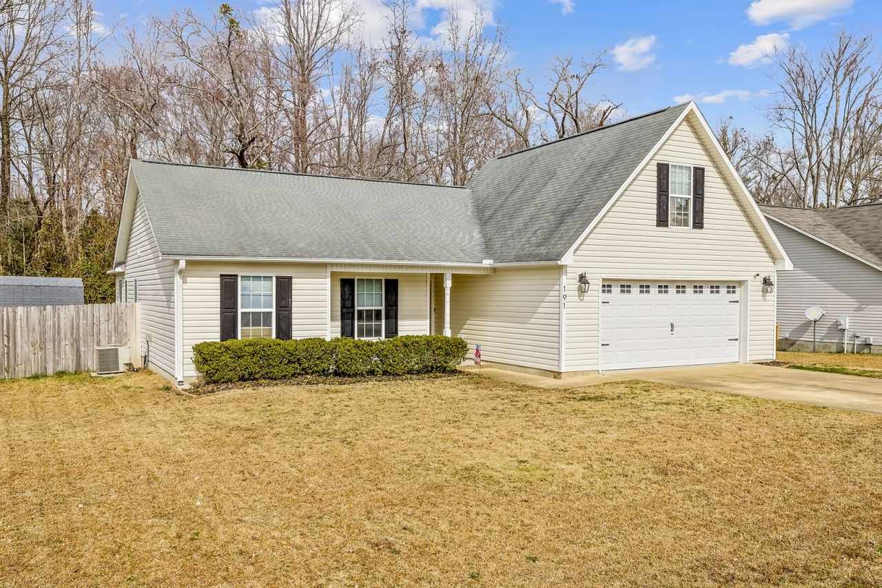 3 Bedroom 2 bathroom w/ Big Bonus