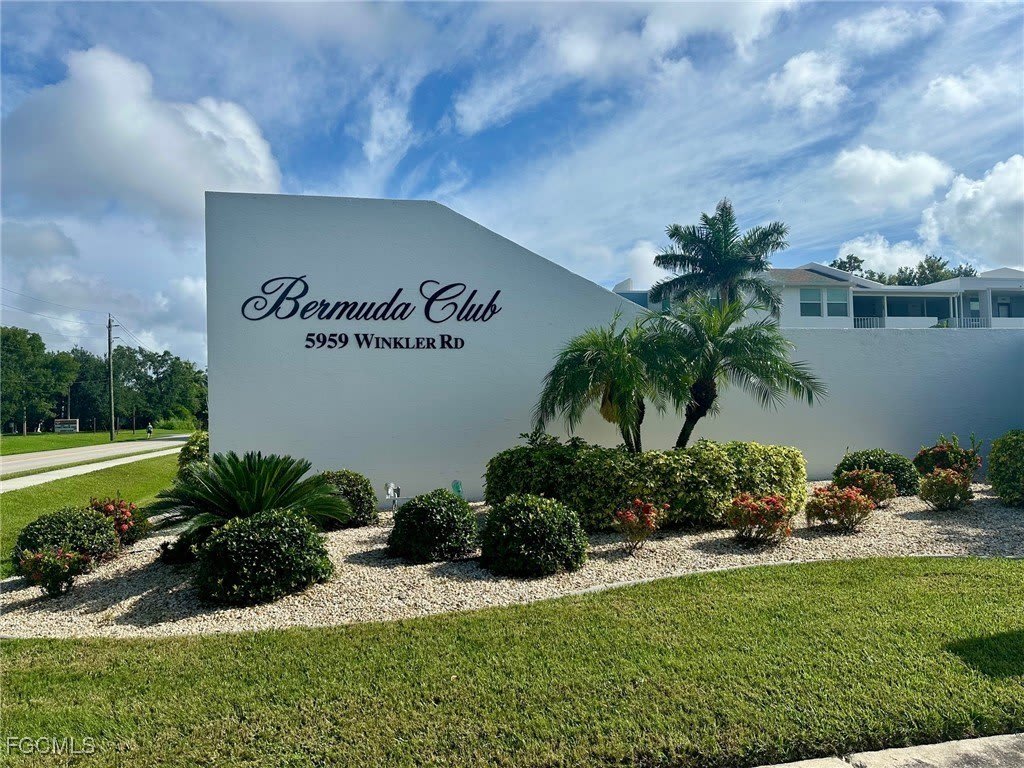 5959 Winkler Road unit: 103