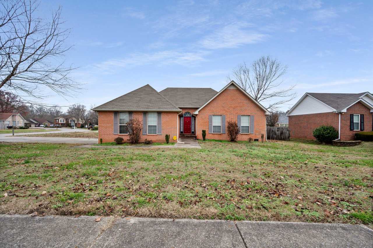 700 Creek Landing