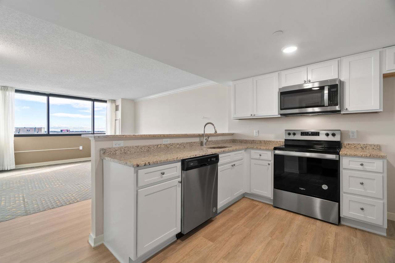 1070 Main Street - 306PARK CITY PLACE