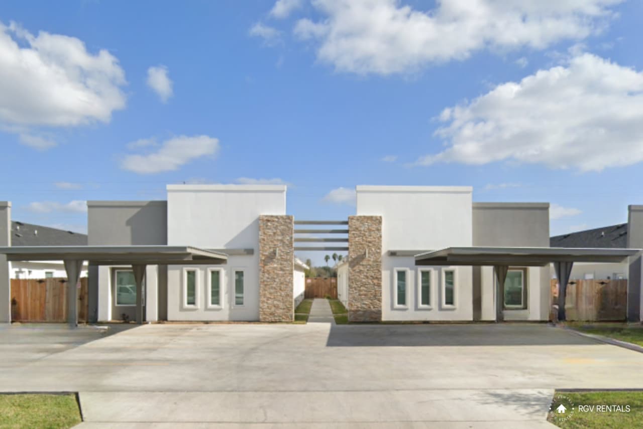 221 Rafael Drive - 1