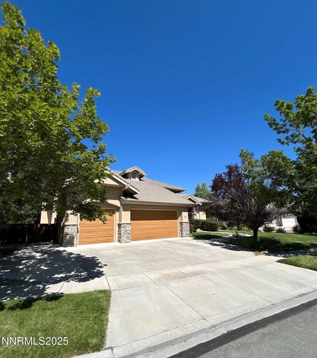 6785 Eagle Wing Circle