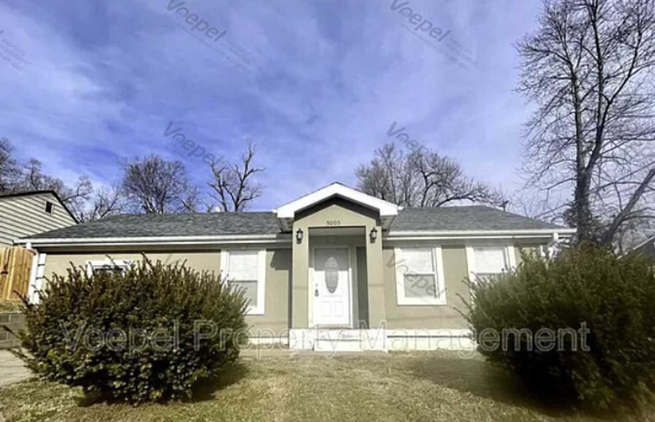 COMING SOON! 3 Bedrooms, 1 Bathroom in KCK