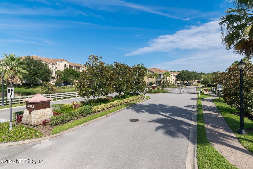 415 LA TRAVESIA FLORA unit: 102