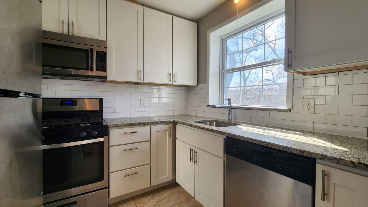 7750 Kingsbury Blvd.