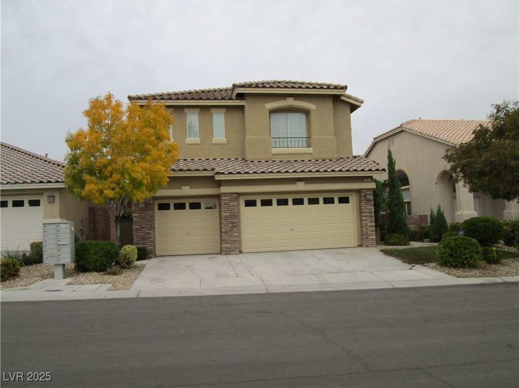 421 Emerald Heights Street