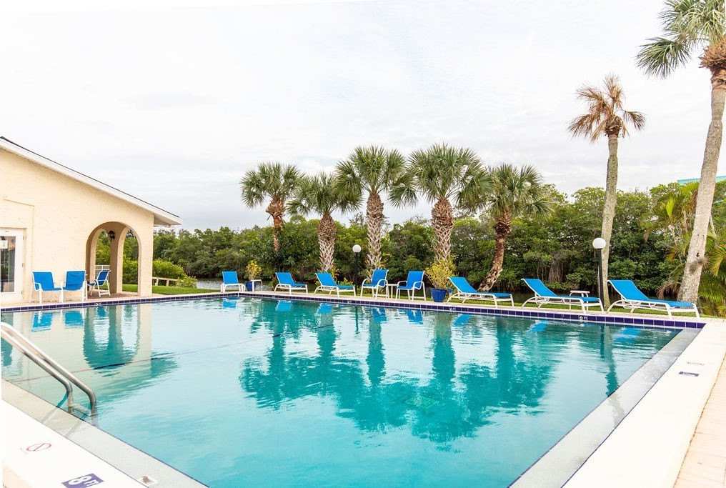 1815 Robalo Drive unit: C201