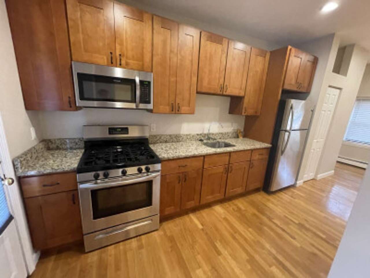 Spacious, Sunny  Updated Boston/Roxbuy 1 Bed on Pompeii St. BMC, BU Medical. Parking Inc, NO FEE