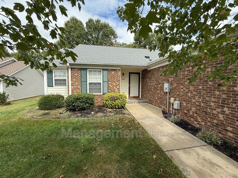 3957 Cobblestone Bend Dr