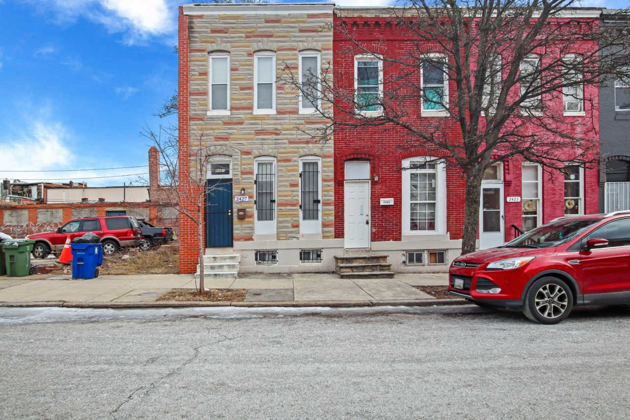 Spacious 3-Bedroom home with Modern Amenities in Baltimore!