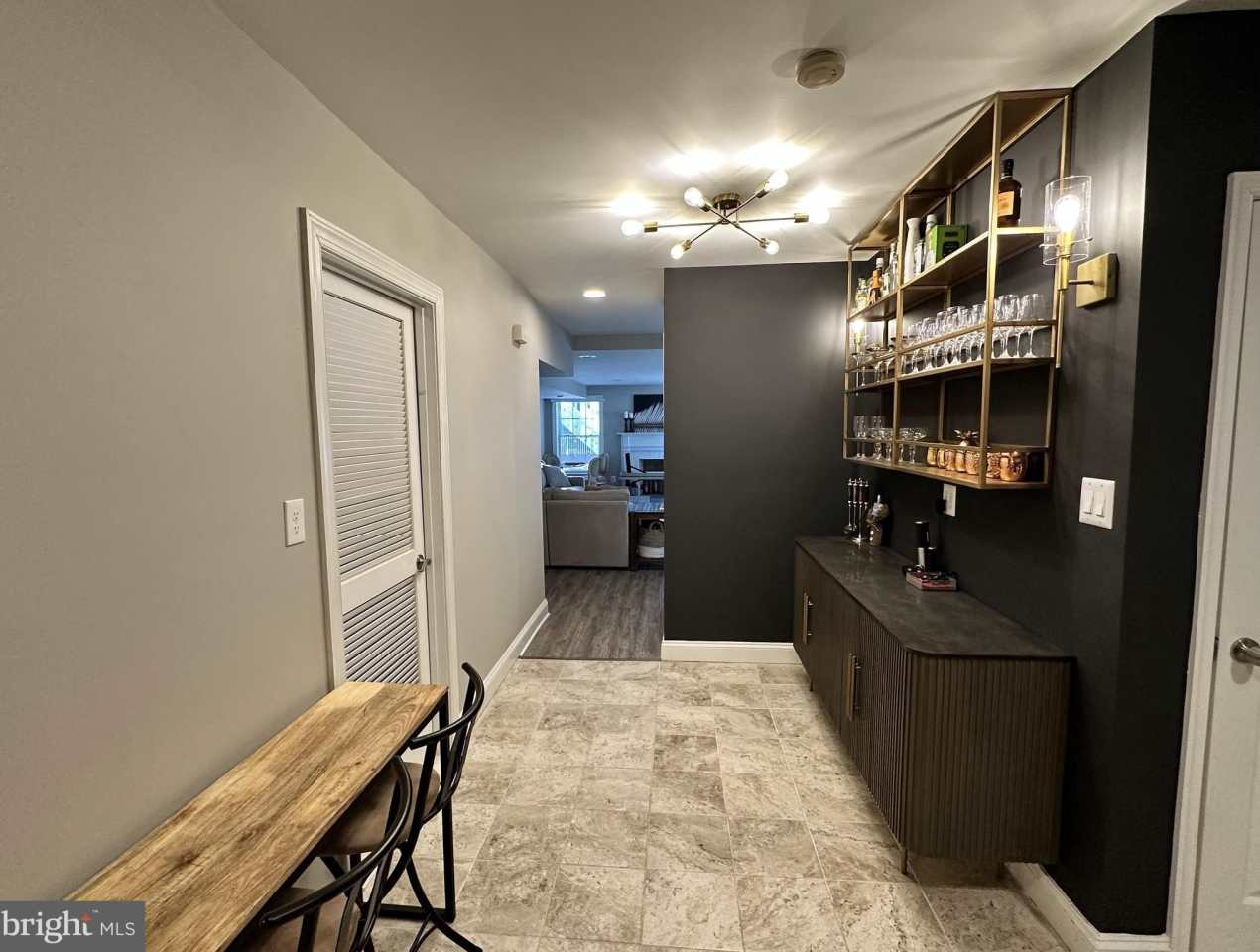 3313 PROSPERITY Avenue