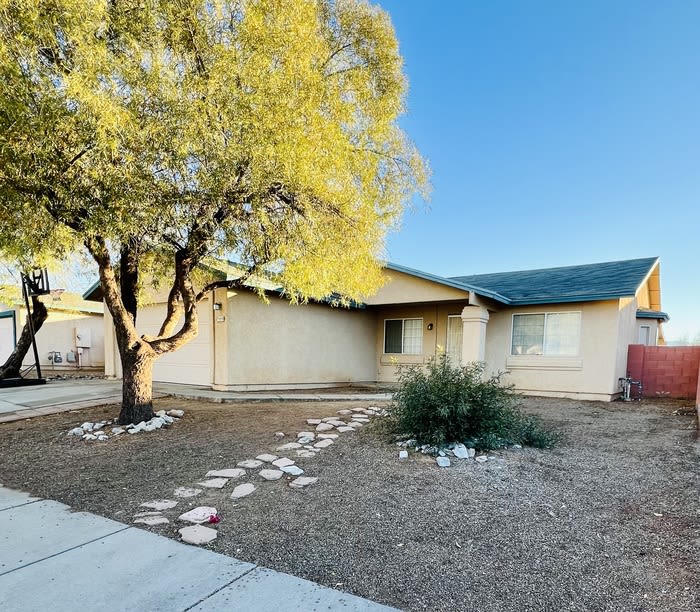 7889 South Solomon Avenue