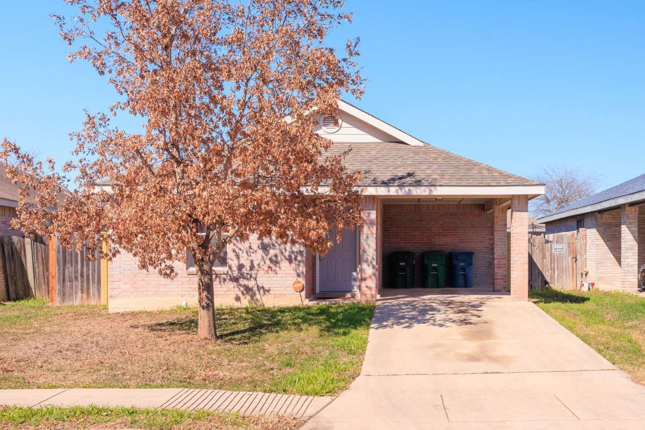 Charming 3-Bedroom Home Near Lackland AFB!