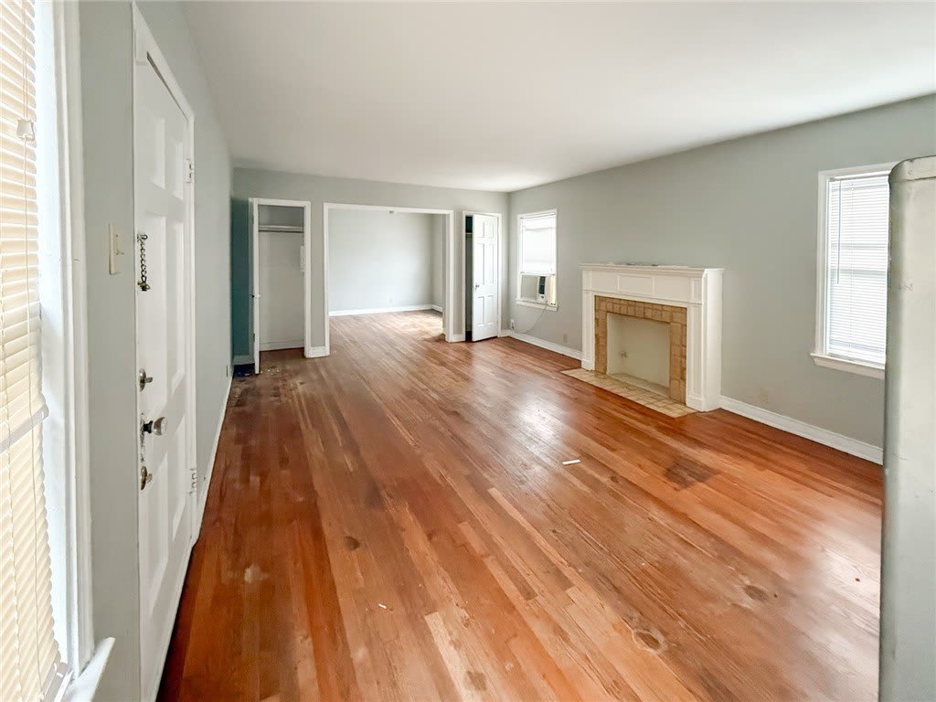 250 Rosebud Avenue unit: 4