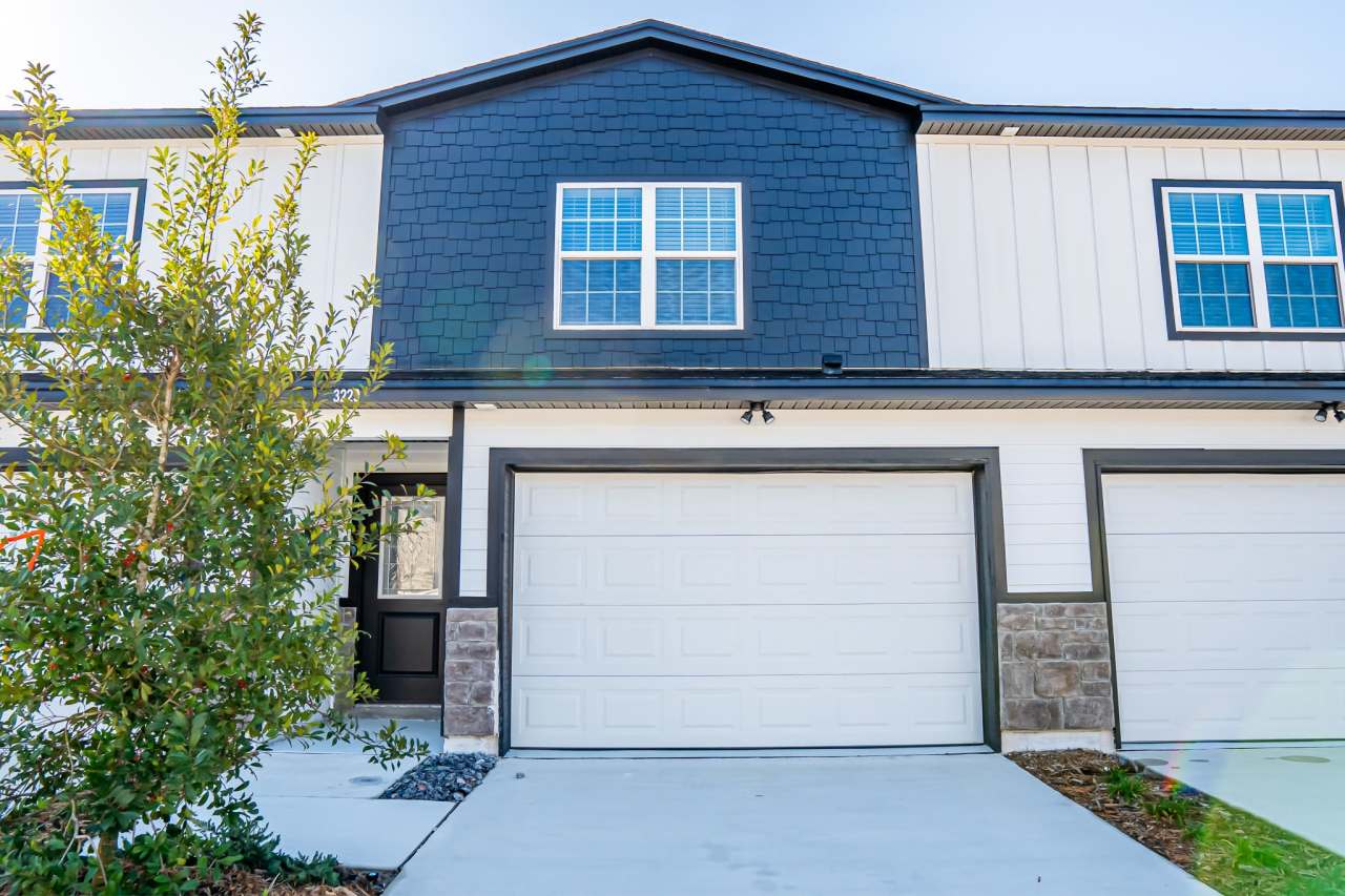 3229 Isabella Court Unit 3229