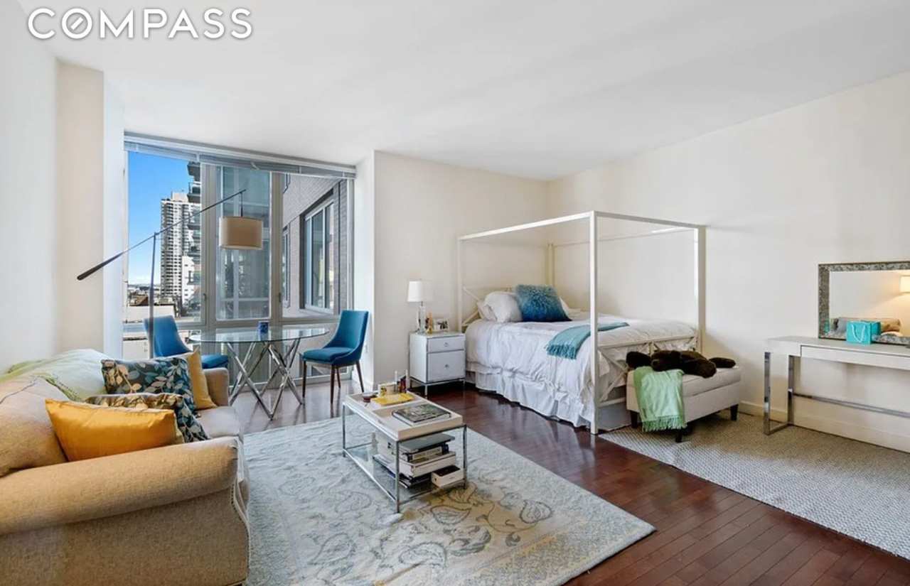 225 East 34th Street