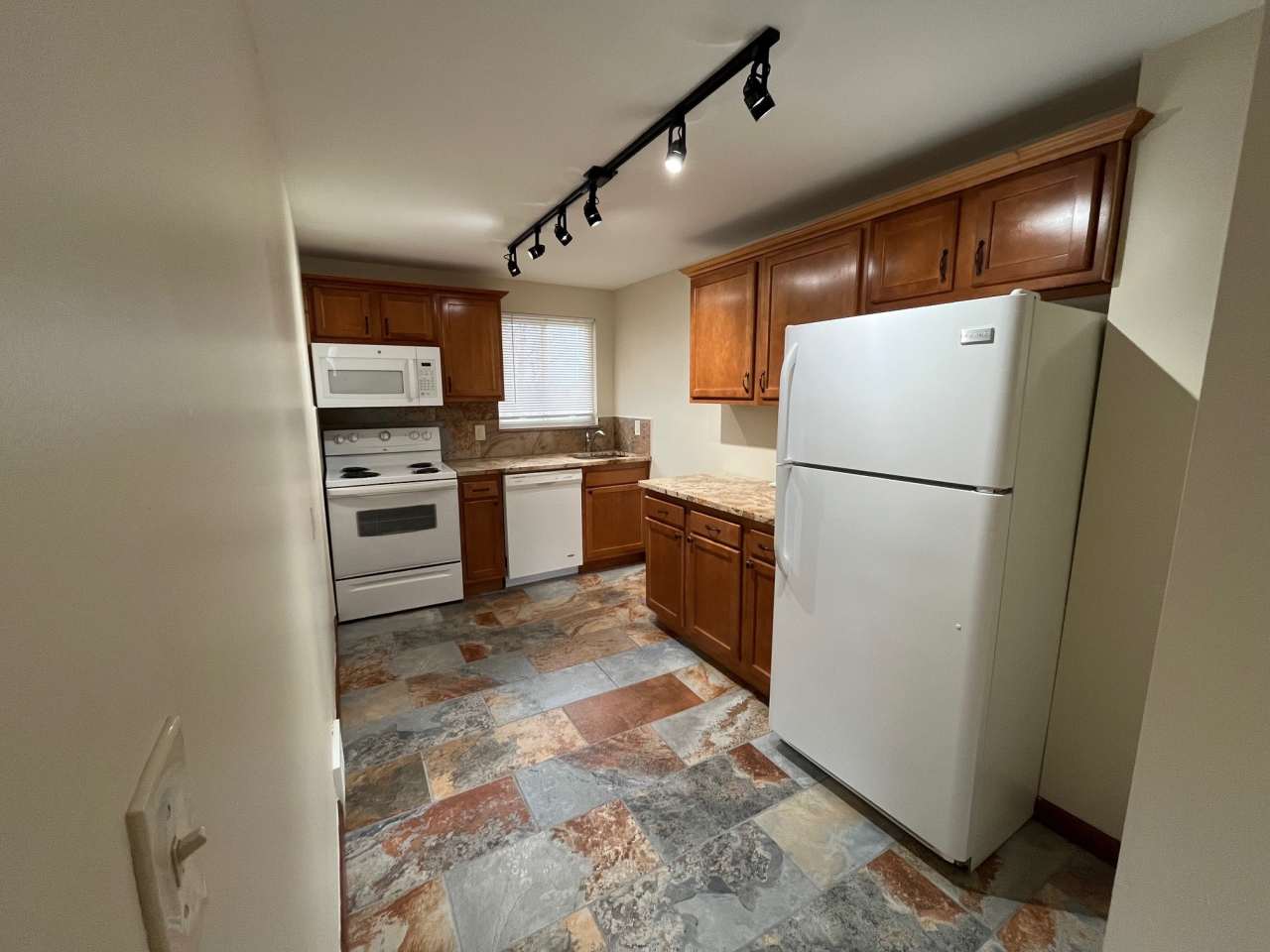 110 Lacrosse St. Iris #3