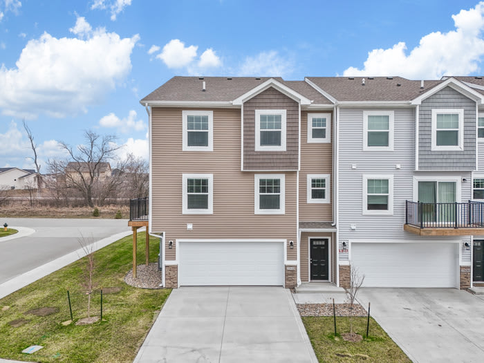 2701 Northwest Kate Shelley Lane