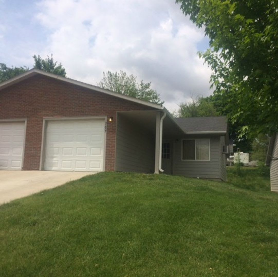 3 Bedroom, Single-story Townhomes for rent in Newton, IA