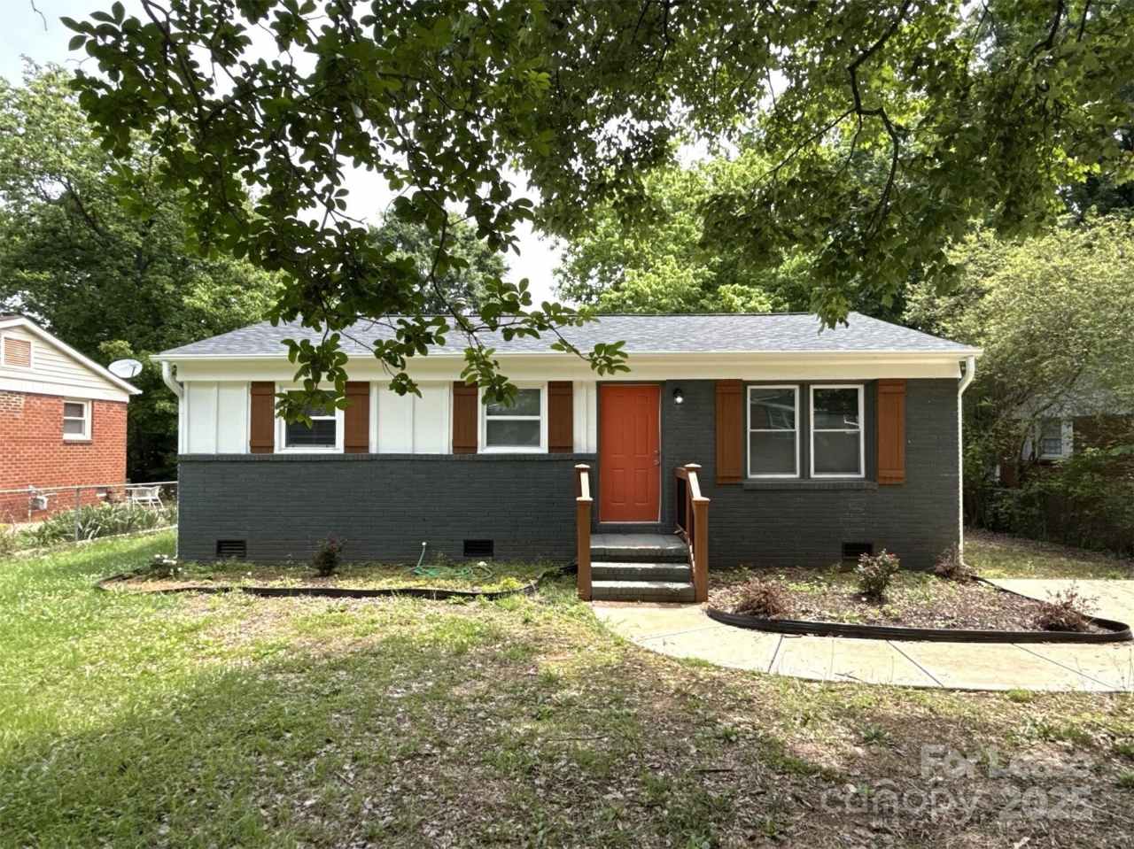 4912 Winchester Street