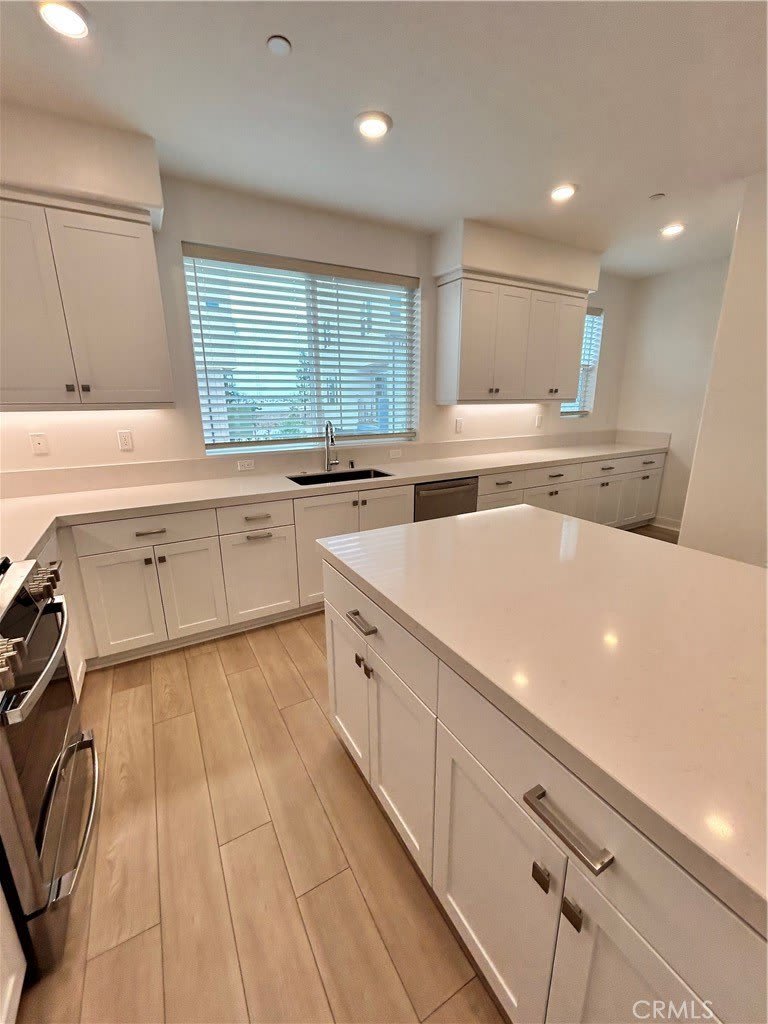 1669 W Lincoln Avenue