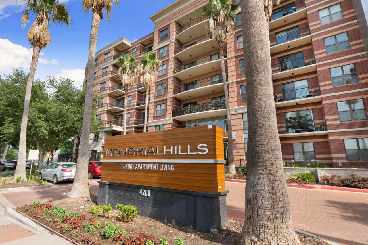 Memorial Hills
