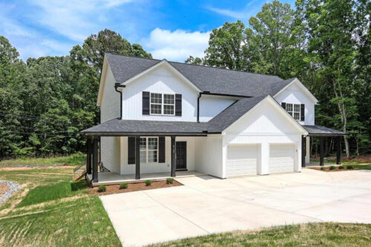 Luxury Townhouse in Sherrills Ford