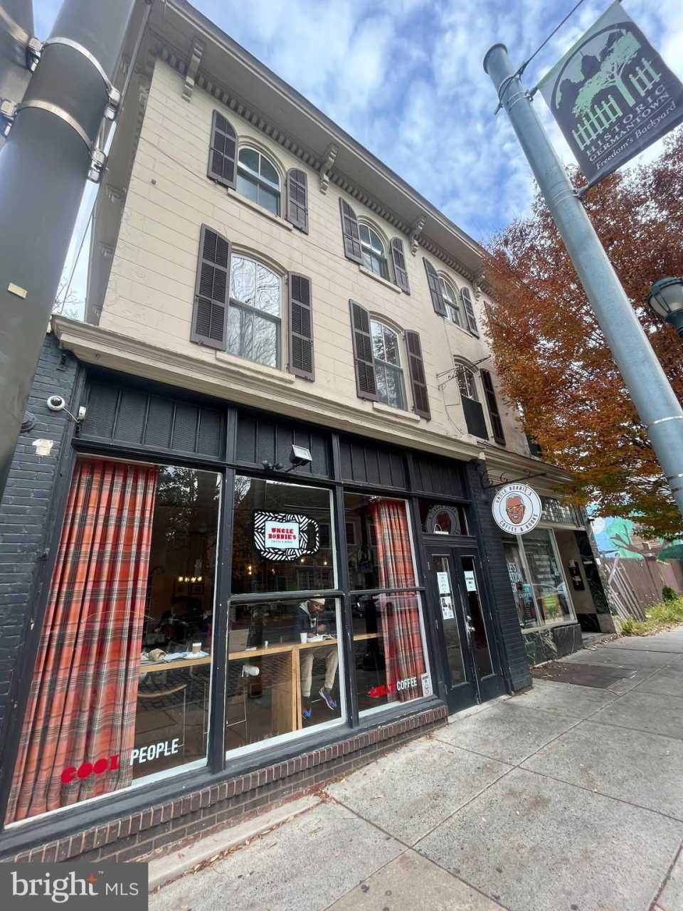 5443 GERMANTOWN Avenue unit: 3