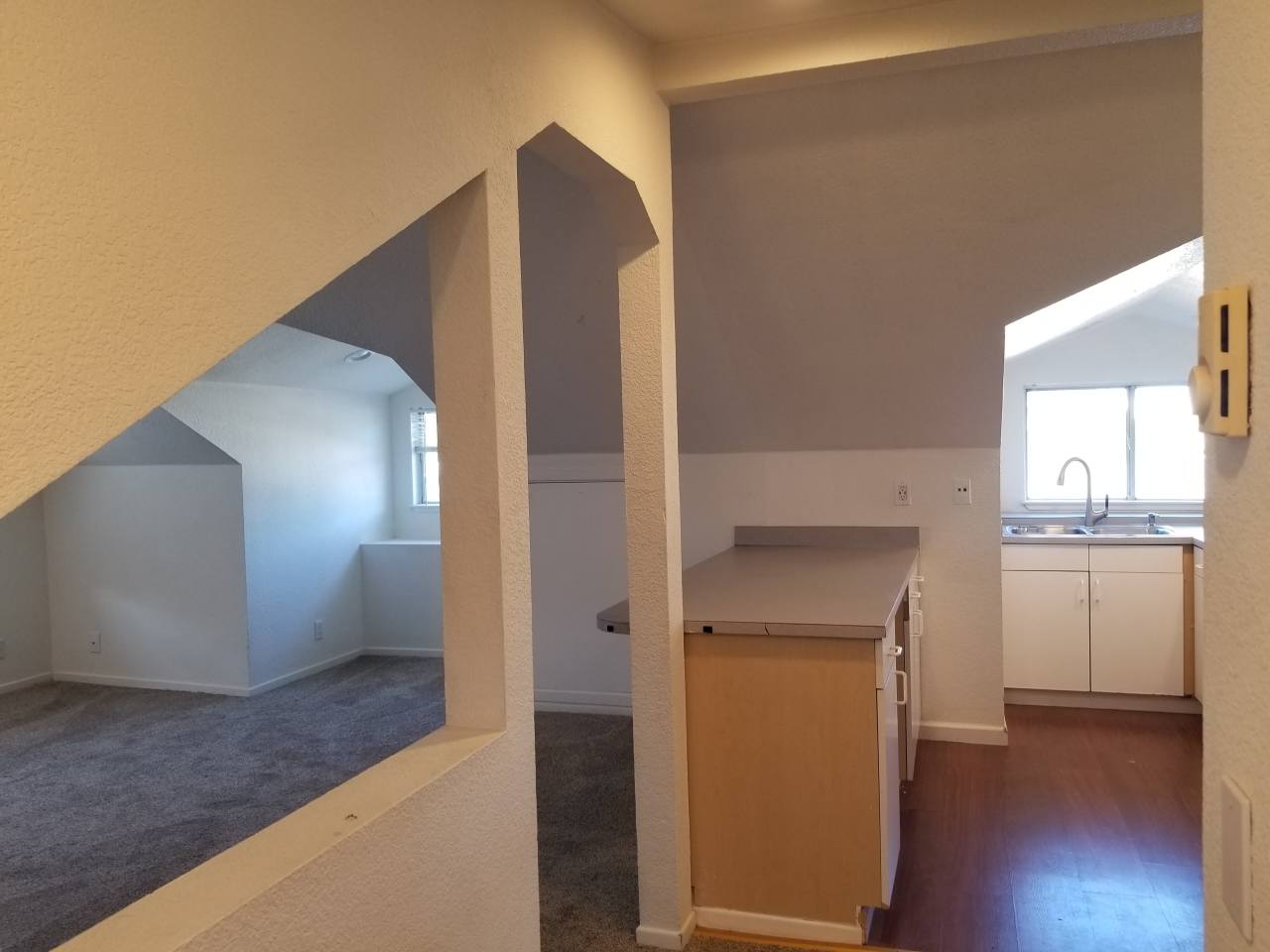 400 South Laurel Street