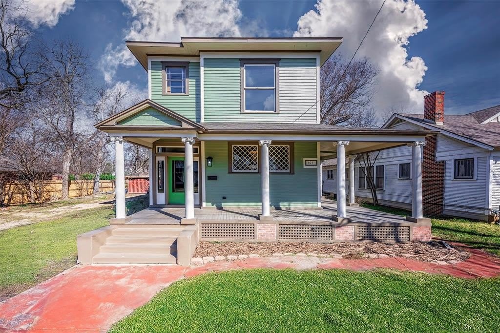 407 E Franklin Street