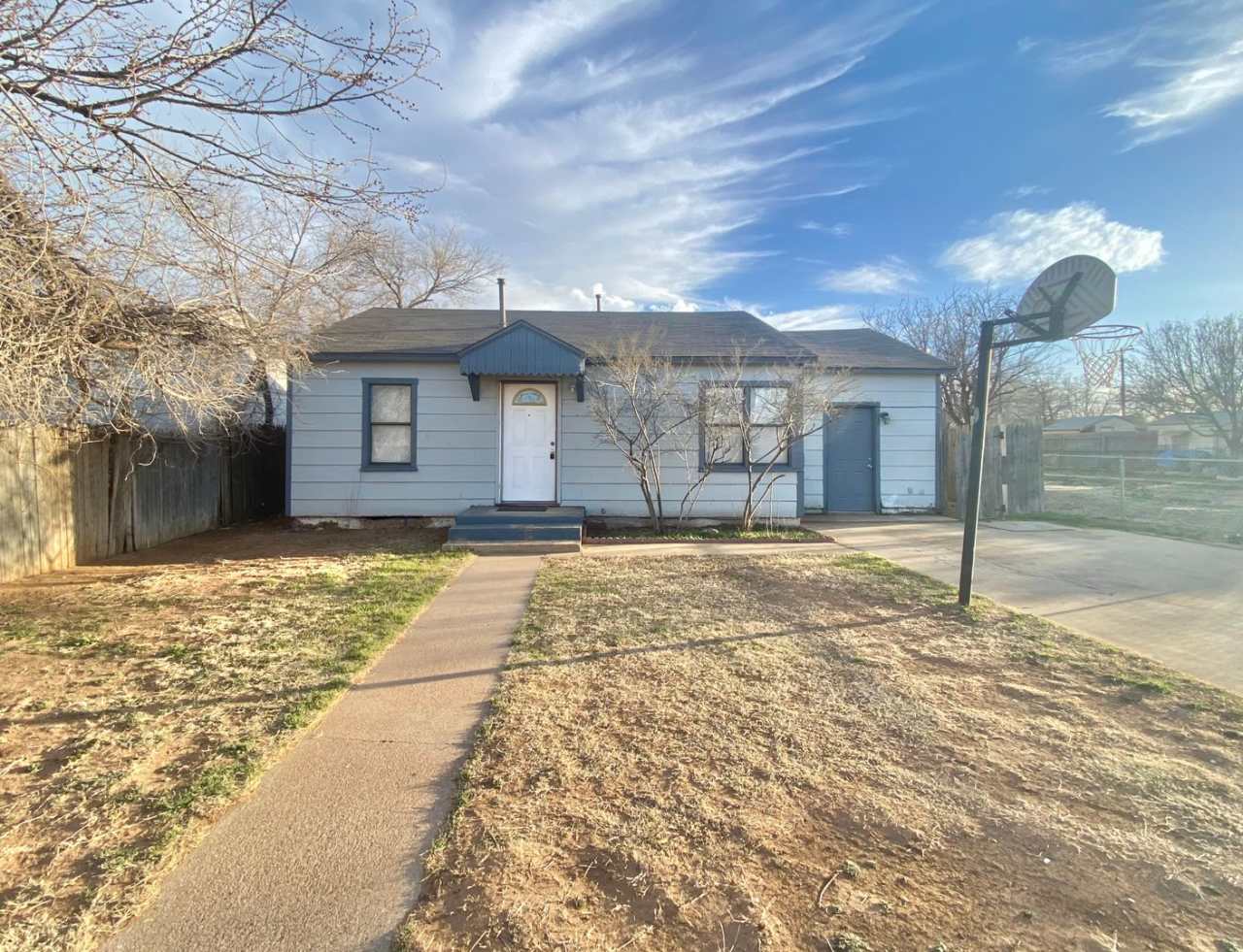 Great rental now available near Texas Tech University and UMC.