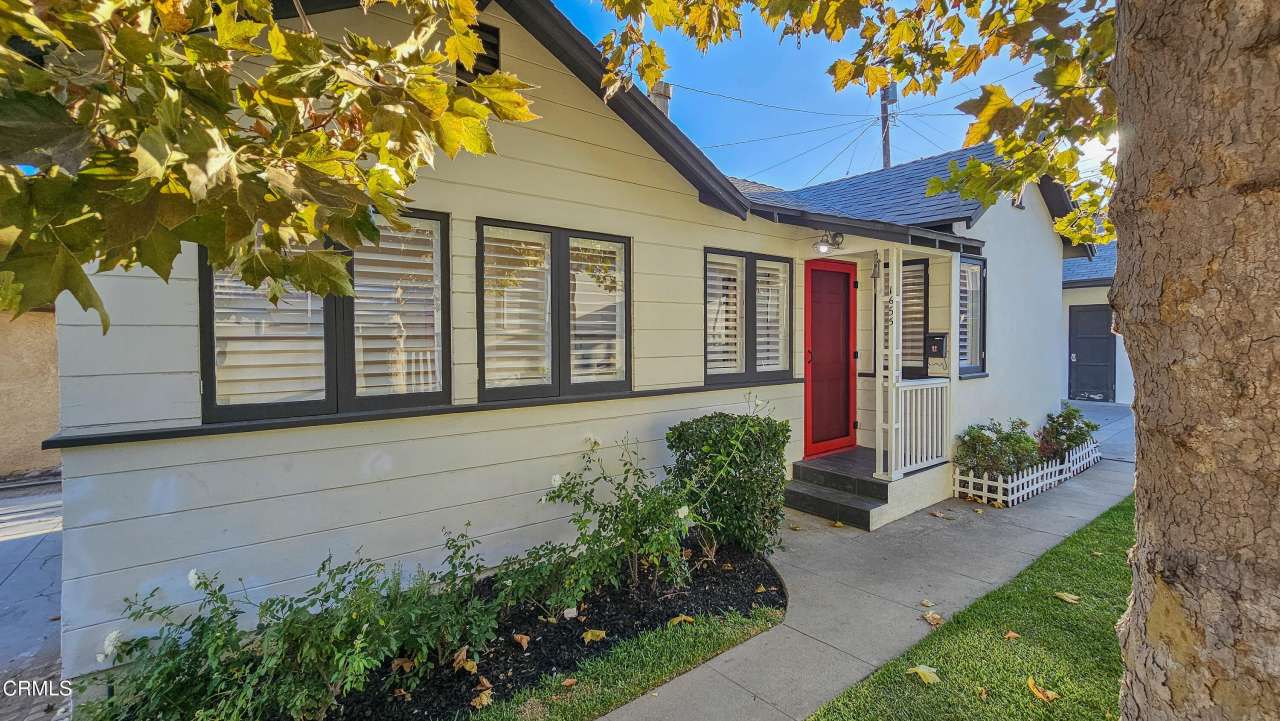 1655 North Allen Avenue