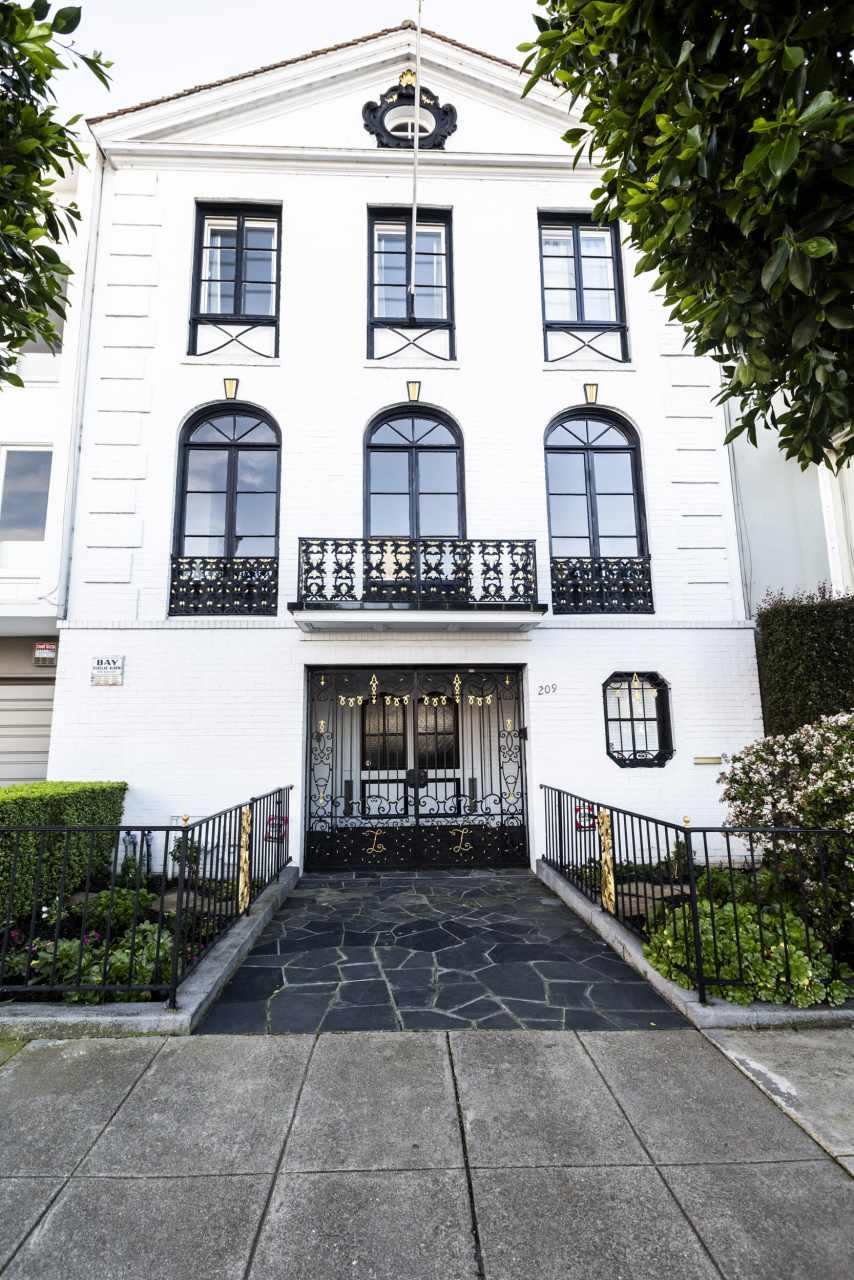 209 Marina Boulevard