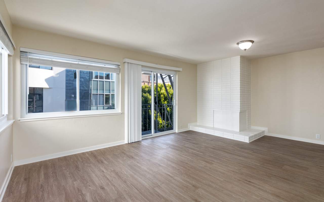 1 San Antonio Apartments