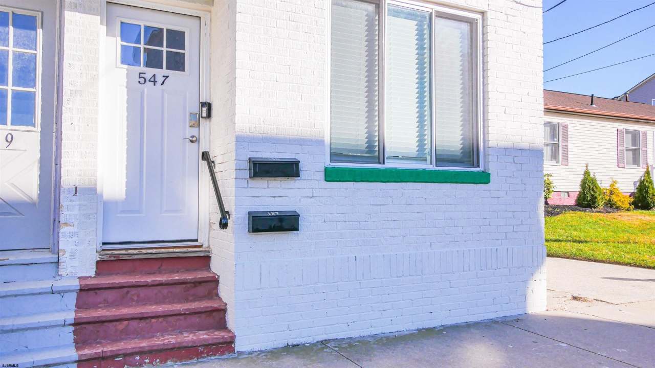 547 N Connecticut Ave