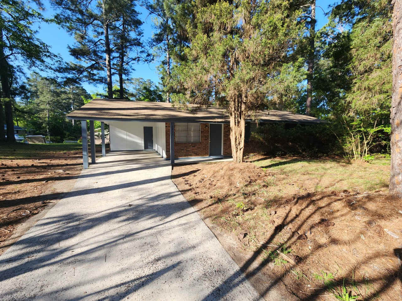 Rent Ready! Section 8 accepted! 4 Bedroom Home Off Gordon HWY