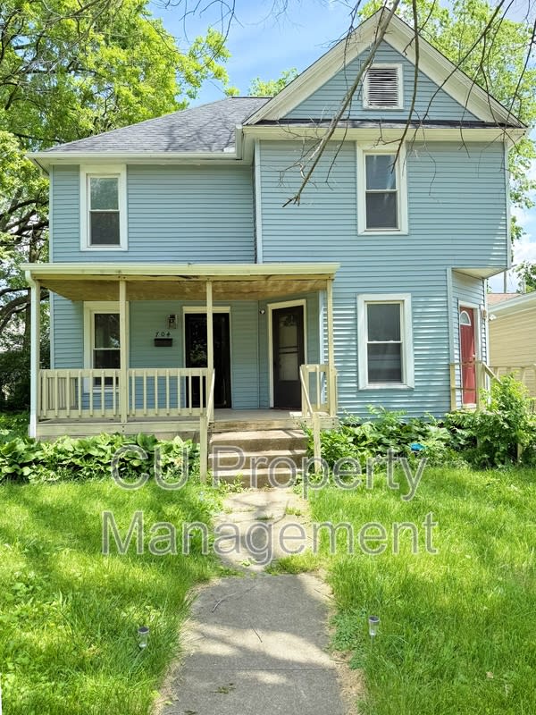 704 South Vine Street