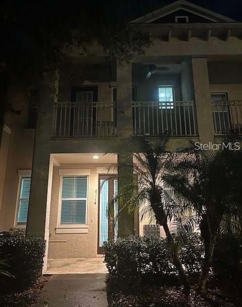 6114 FISHHAWK CROSSING BOULEVARD