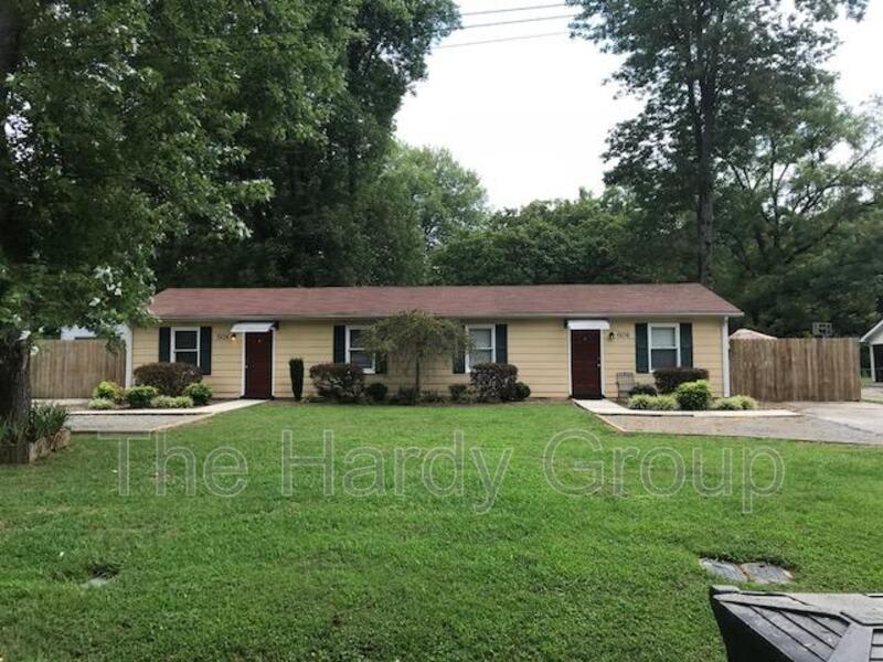 604-B Cedar Crest Dr