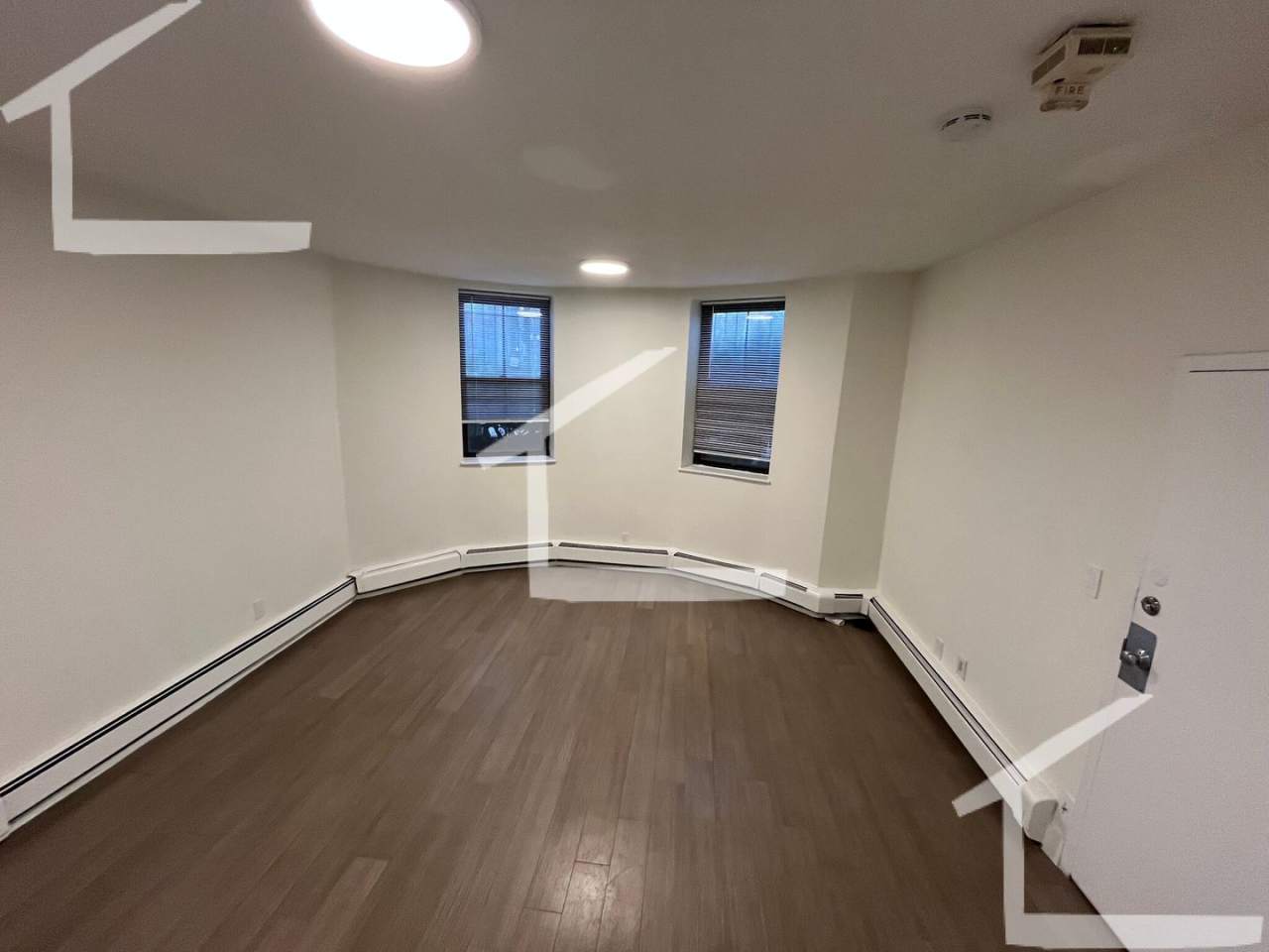 568 Massachusetts Ave #1A Boston MA 02118